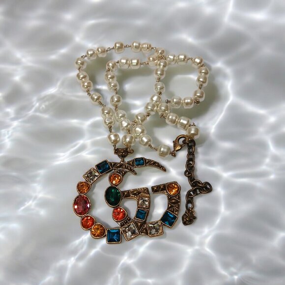 Vintage multicolored, crystal rhinestone, Gucci, necklace and earring set - Picture 10 of 14